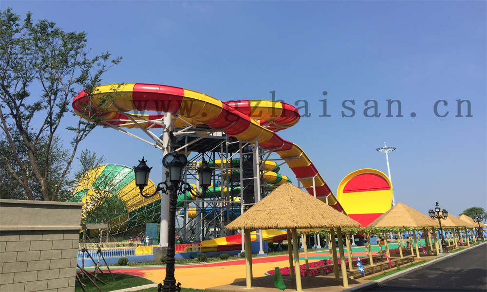 水上滑梯多少钱一套