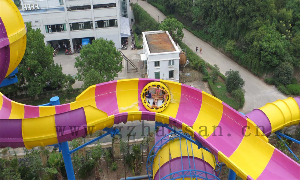 巧用水上乐园设备搭配，打造受欢迎的园子