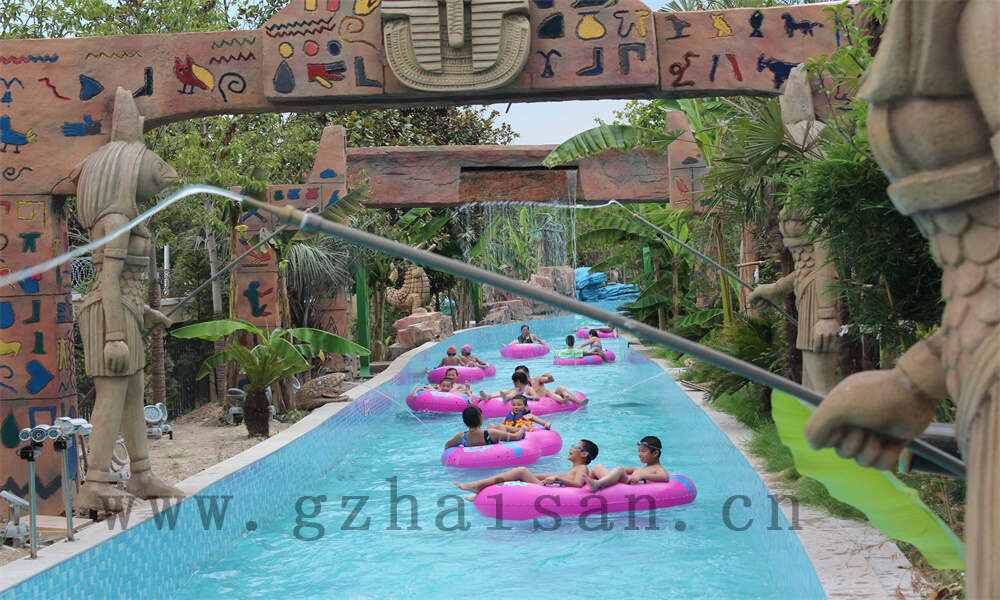 如何进行水上乐园设备的传感器检查？