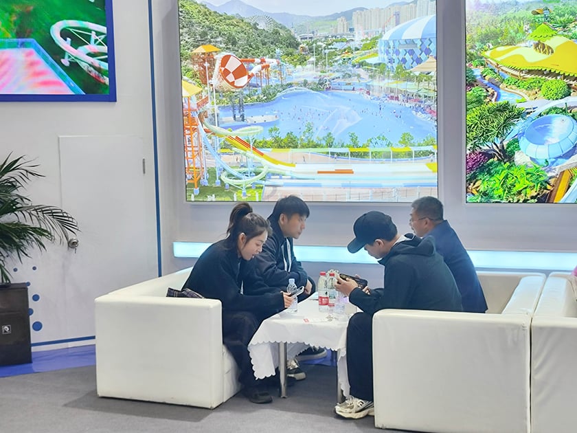 相聚郑州，引爆热潮——jinnianhui今年会游乐亮相2025中国（郑州）旅游休闲娱乐产业博览会，实力领航水上游乐新纪元！